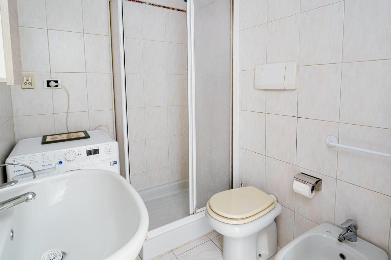 Via Roma Central Apartment San Remo Zewnętrze zdjęcie